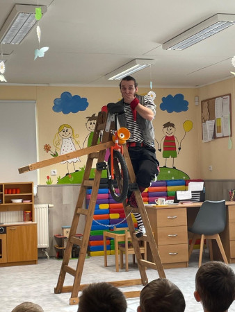 Divadlo Šapitó - Pohádkový jukebox